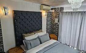 Rjs Guesthouse